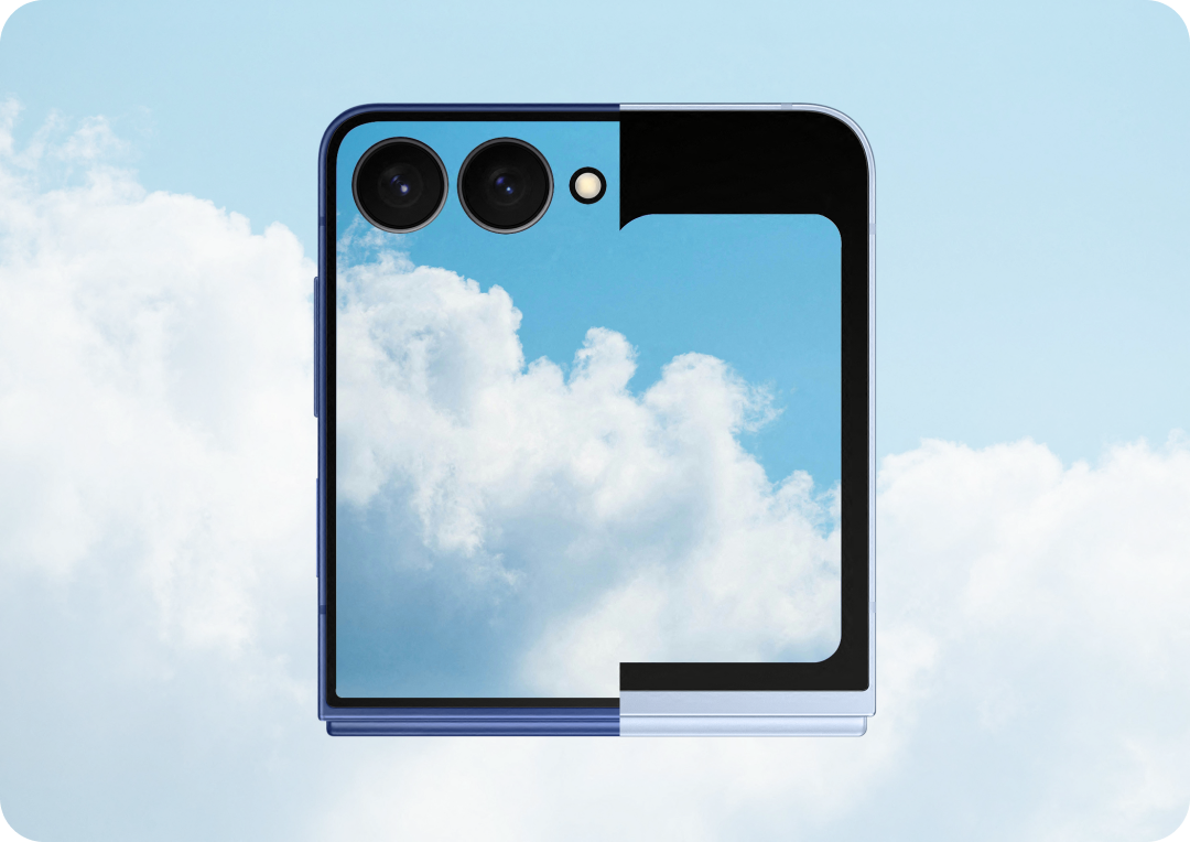 A composite image demonstrating how much thinner the flip7 is vs the Fold6